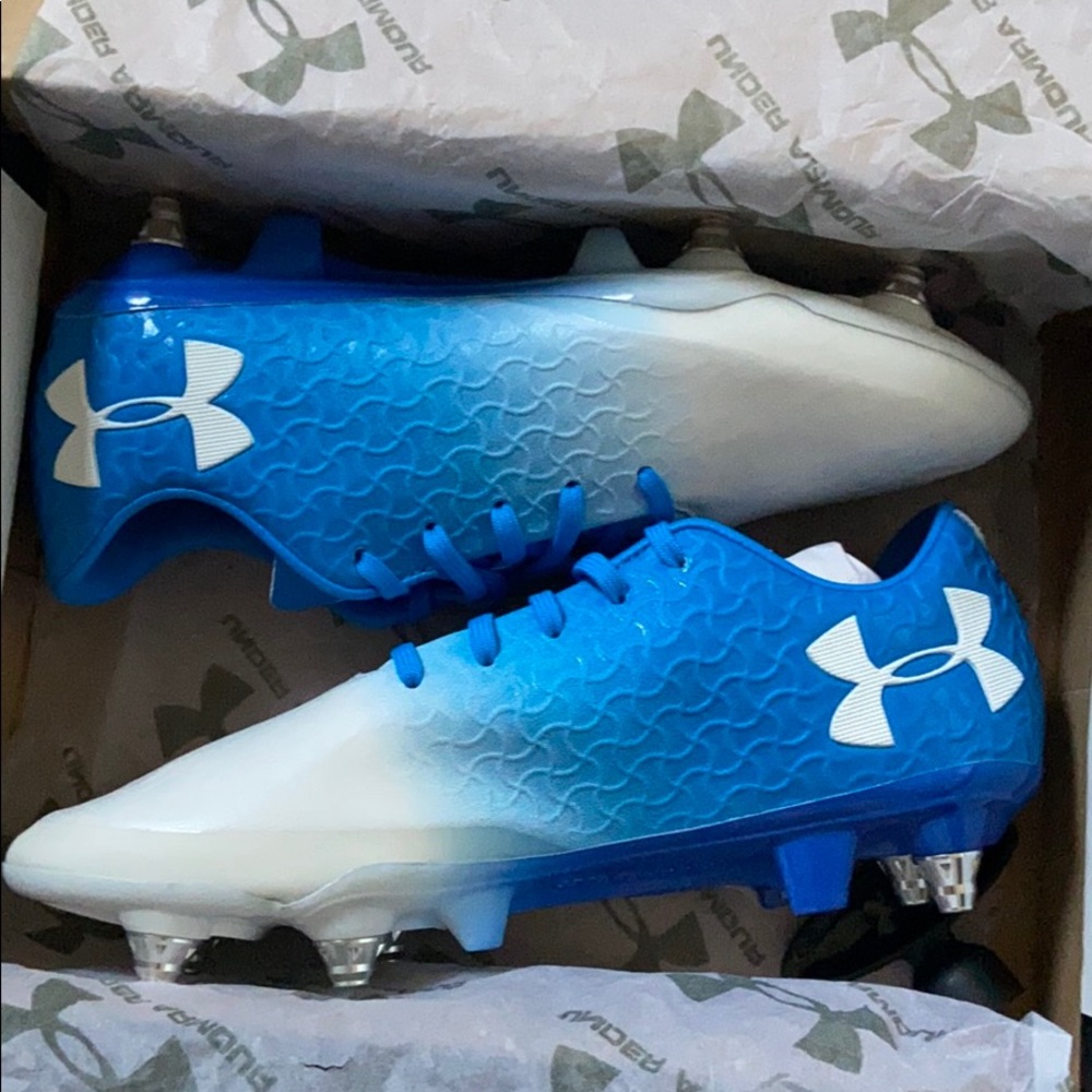 Under Armour Magnetico Women Hybrid Soccer Cleats